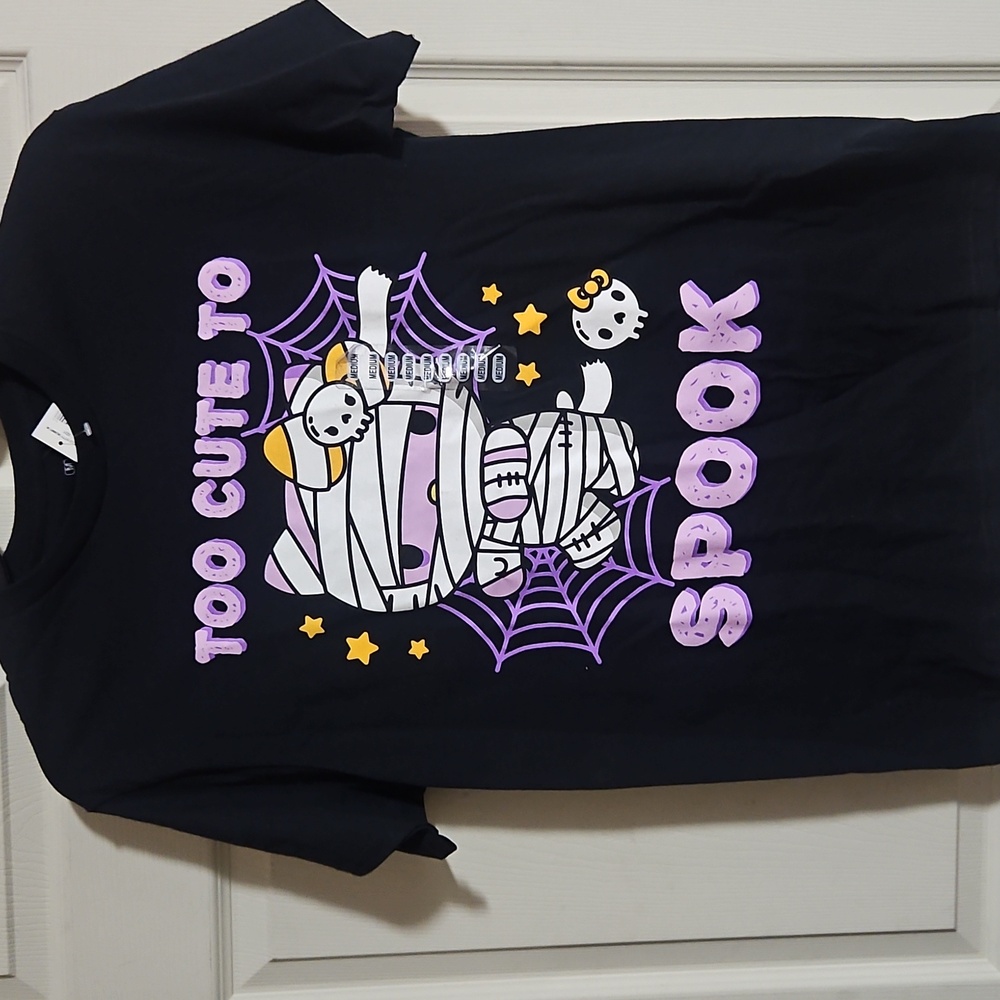 HELLO KITTY SANRIO MUMMY TEE: BLACK: NEW WITH TAGS: SIZE MEDIUM